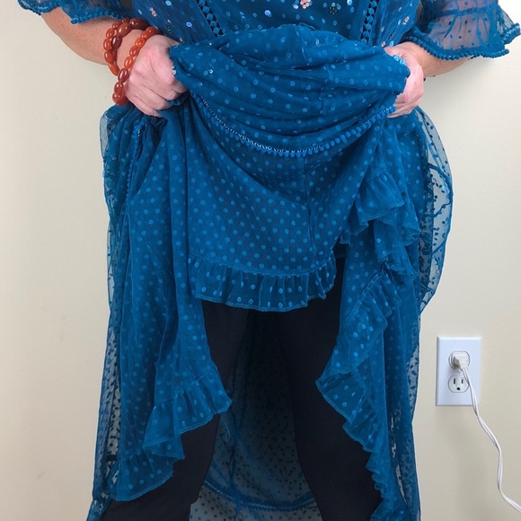 ANTHROPOLOGIE FEATHER BONE MEDIUM 2pc NEW Sequins - Picture 7 of 8